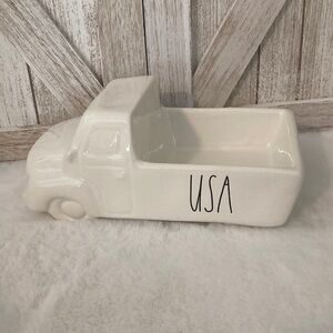 Rae Dunn USA Truck